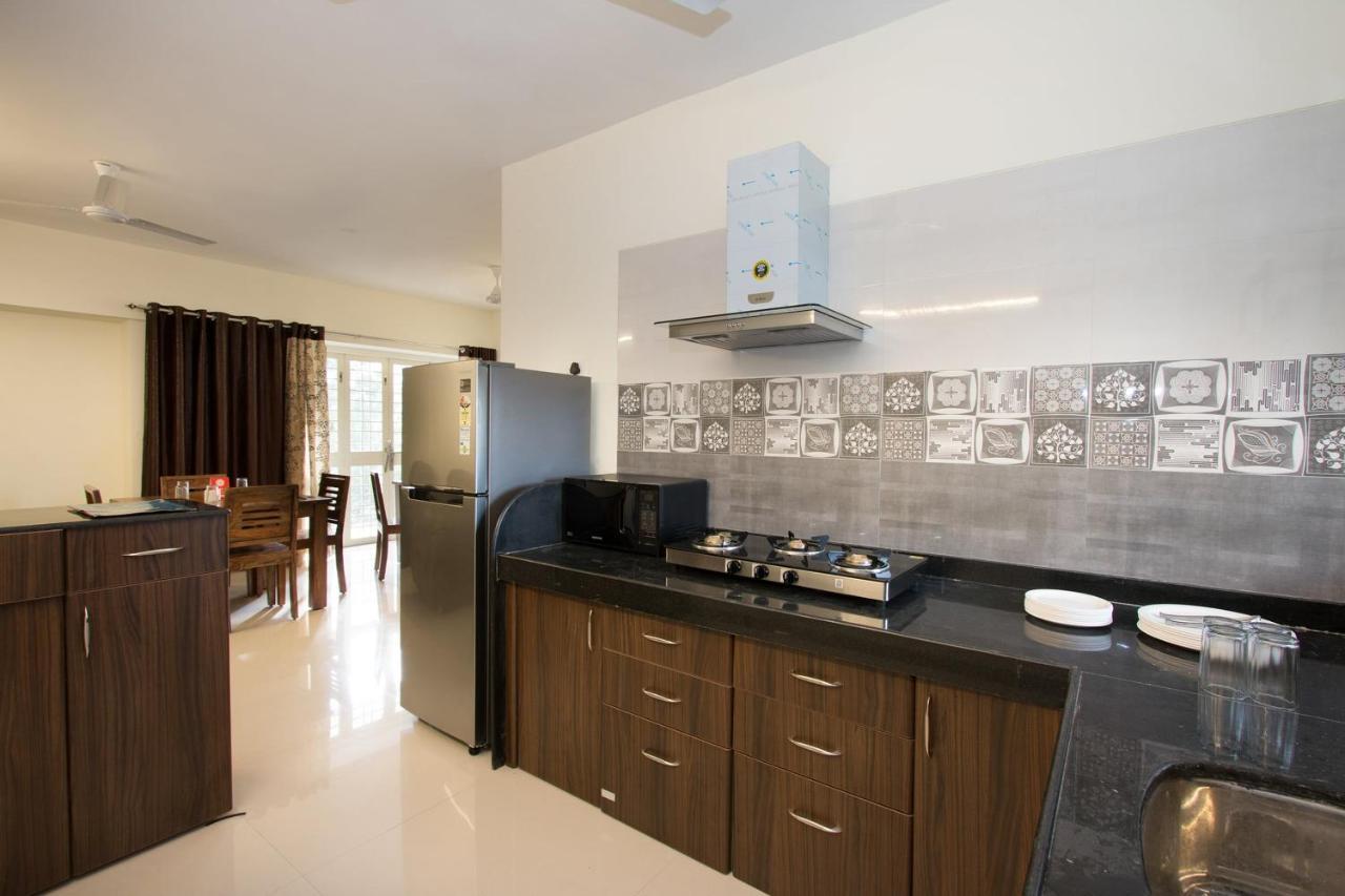 Oyo 9052 Leisurely Abode Hotel Khadki Екстериор снимка