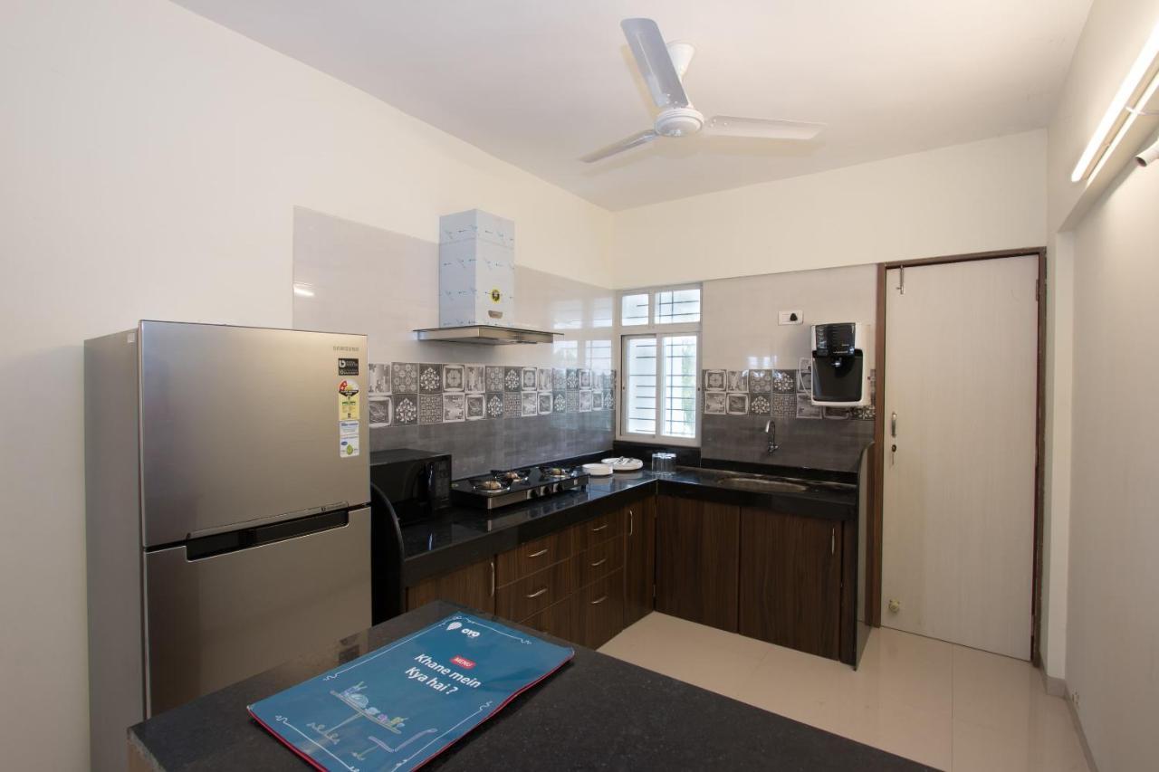 Oyo 9052 Leisurely Abode Hotel Khadki Екстериор снимка