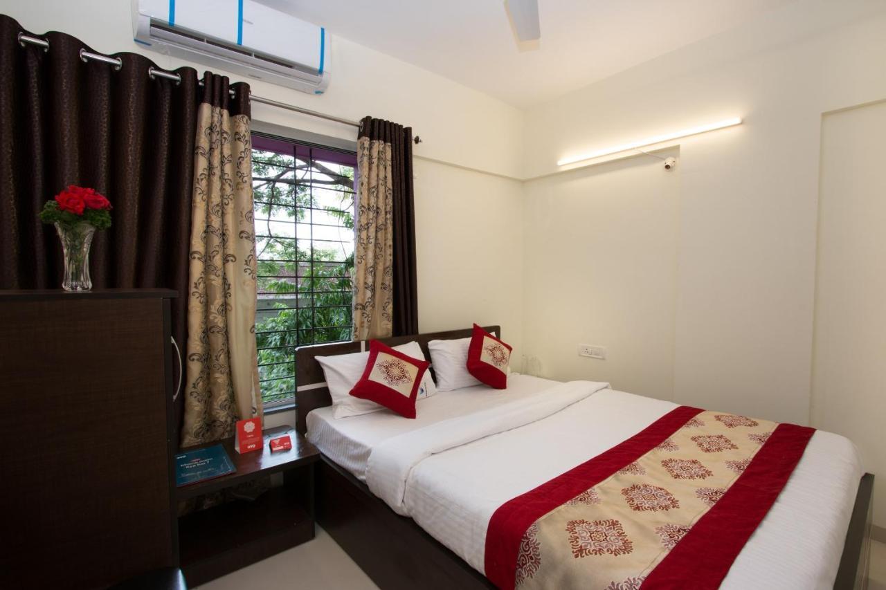 Oyo 9052 Leisurely Abode Hotel Khadki Екстериор снимка